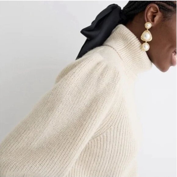 J. Crew Cream Cropped Puff-Sleeve Turtleneck Sweater Small - Picture 2 of 5